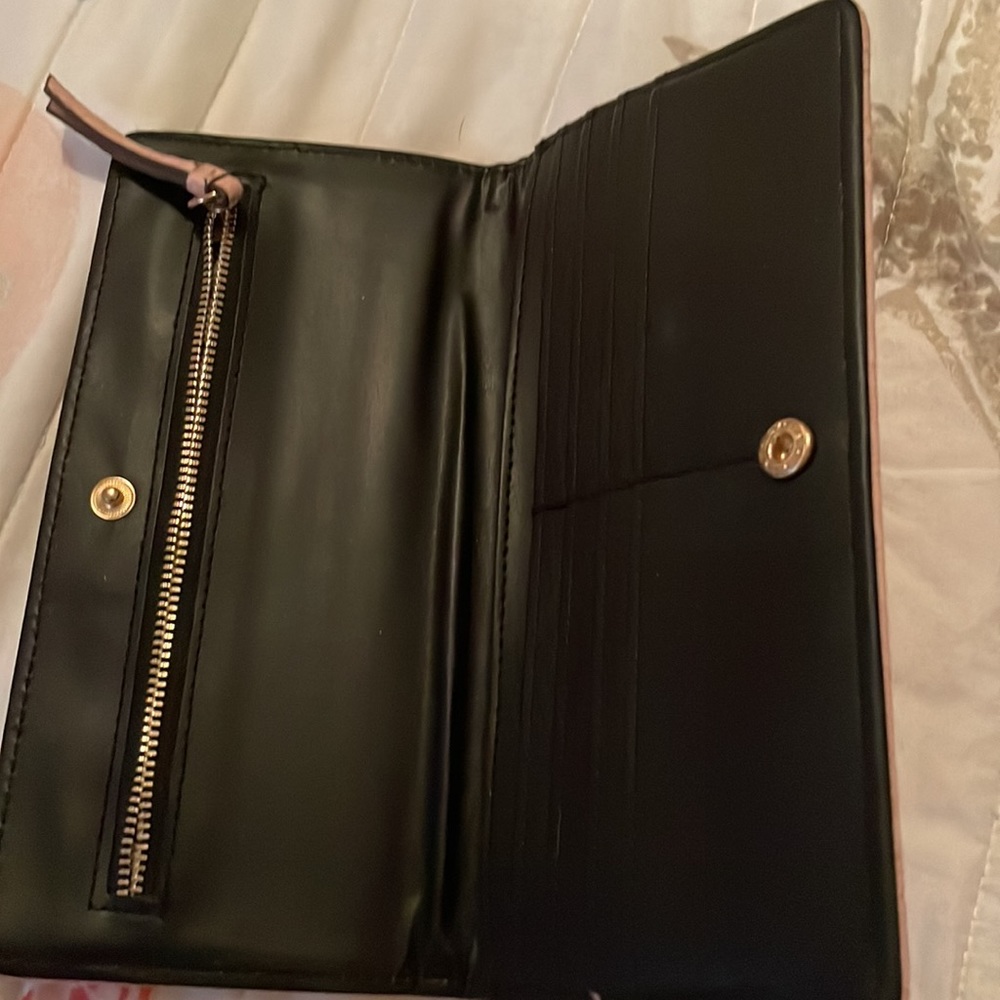 Jessica Simpson Clutch - Picture 3 of 5